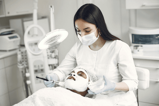 What Makes the Best Dermatology Marketing Agencies Successful in 2026's AI-Driven Market