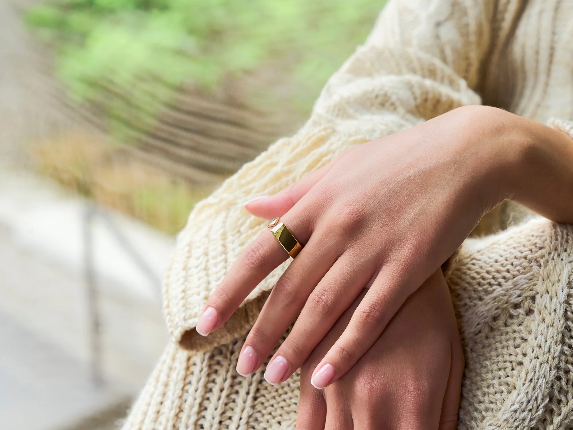Evie Ring: Deep Dive Picks Reviews Movano Features